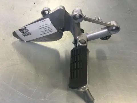RECHTER SCHETSPLAAT Honda CBR 1100 XX 1997 - 1998