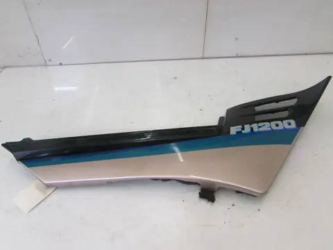 RECHTER ACHTERKANT Yamaha FJ 1200 1990 - 1993
