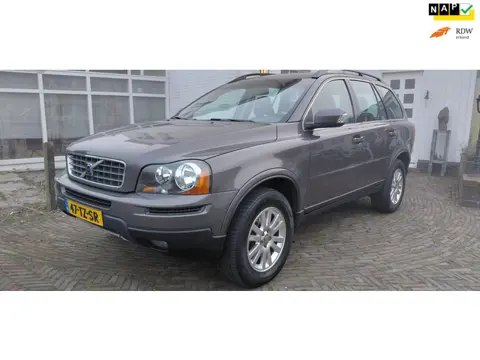 Volvo XC90 3.2 Momentum AWD Automaat NL Auto, in Excellent mooie conditie. Zowel interieur als Exter