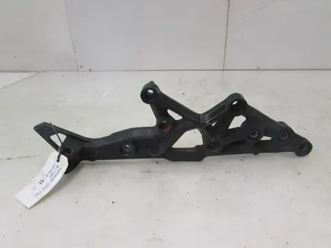 RECHTER SCHETSPLAAT Kawasaki GPZ 750 1984 - 1988