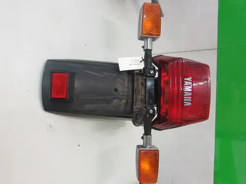 COMPLETE ACHTERKANT Yamaha XJ 900 S Diversion 1983 - 1994