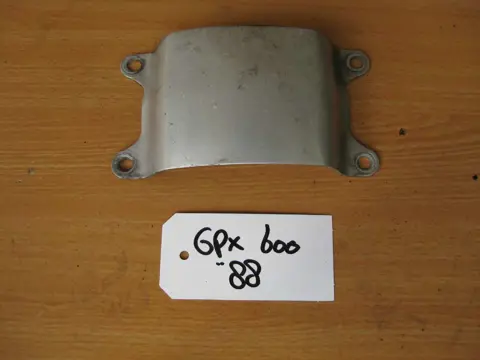 VOORSPATBORD Kawasaki GPX 600 1988 - 1994