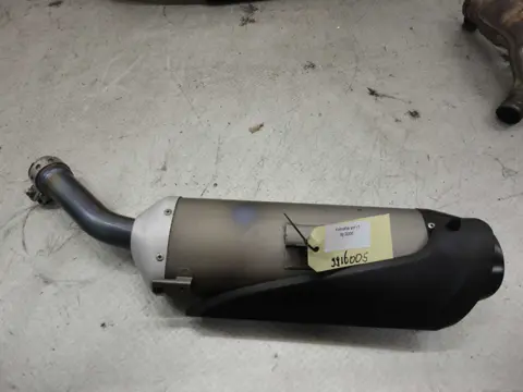 UITLAAT Yamaha YZF R1 2004 - 2006