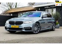 BMW 5-serie 520i M-Sport I NL Auto I NAP I Led I Memory I Comfortstoel I Sfeerverlichting I CarPlay 