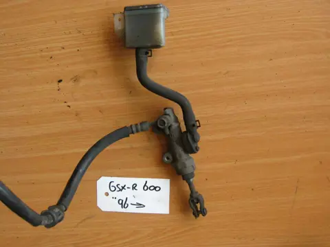 REMPOMP ACHTER Suzuki GSX R 600 1995 - 2000