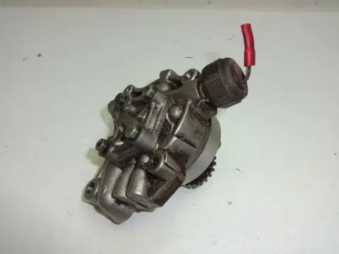 OLIEPOMP Honda CB 350 Four 1972 - 1975