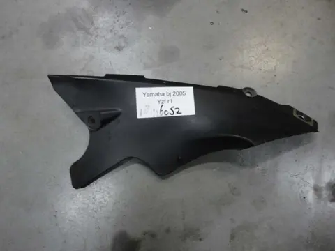 RECHTER LUCHTAANZUIGBUIS Yamaha YZF R1 2004 - 2006