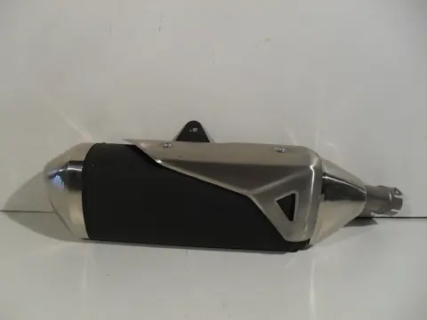 UITLAAT Suzuki GSR 750 2011 - 2016 / 2011 - 2016