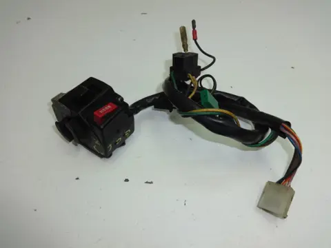STUURSCHAKELAAR LINKS Yamaha XJ 600 Diversion 1984 - 1991
