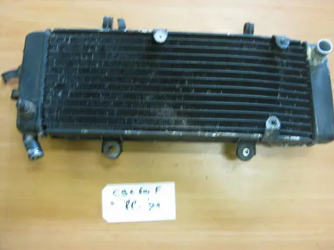 RADIATEUR Honda CBR 600 F 1987 - 1990