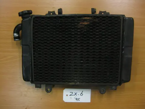 RADIATEUR Kawasaki ZX 6 R 1994 - 1997