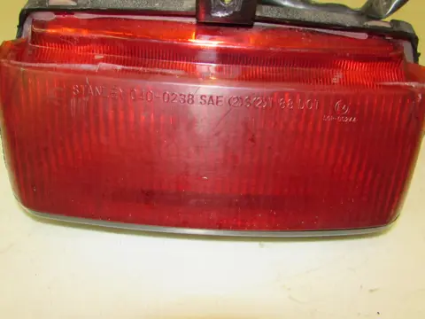 ACHTER LICHT Honda VFR 750 1990 - 1993