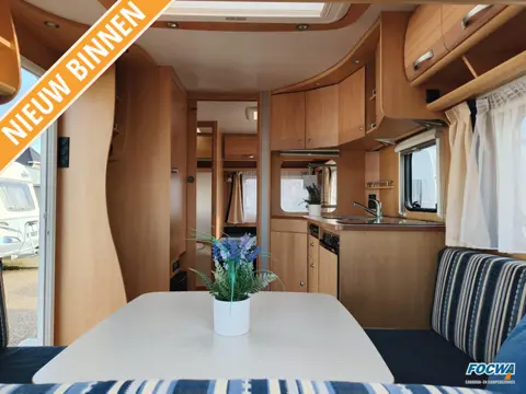 Dethleffs Camper 450 DB Mover Fransbed Zit Douche