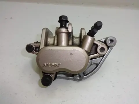 REMKLAUW RECHTS VOOR Honda VFR 750 1990 - 1993