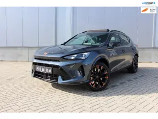 CUPRA Formentor 1.5 TSI e-Hybrid 272PK VZ PANO Schaal Stoel 360 Cam