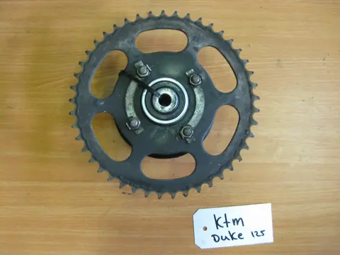 TANDWIELDRAGER KTM 125 Duke 2013 - 2016