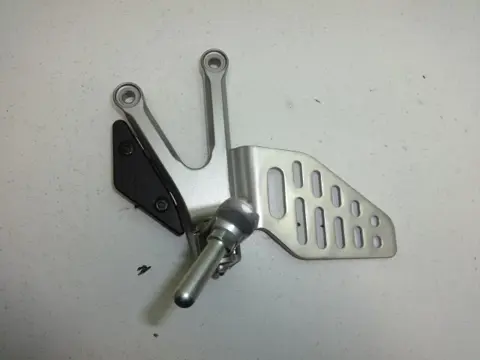 LINKER SCHETSPLAAT Yamaha YZF R6 2008 - 2009 / 2010 - 2016