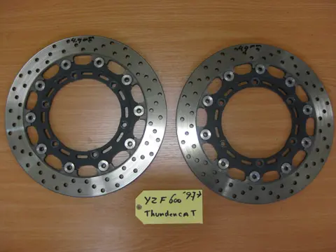 REMSCHIJVEN SET Yamaha YZF 600 Thundercat 1996 - 2003