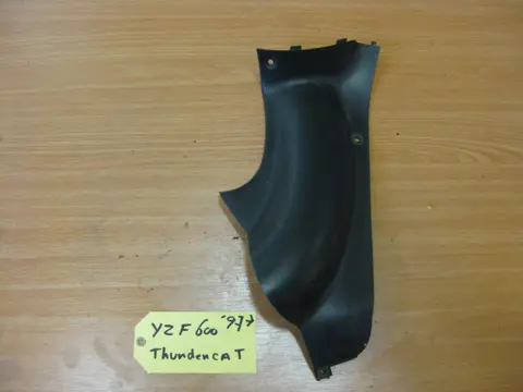 RECHTER BINNENKUIP Yamaha YZF 600 Thundercat 1996 - 2003