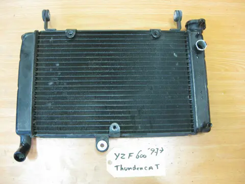 RADIATEUR Yamaha YZF 600 Thundercat 1996 - 2003