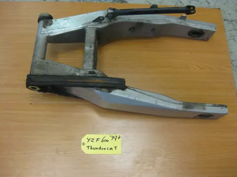 ACHTER BRUG Yamaha YZF 600 Thundercat 1996 - 2003