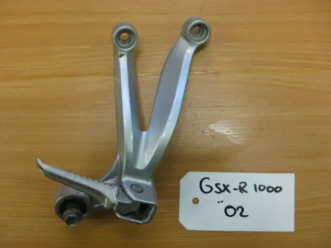DUO VOETSTEUN RECHTS Suzuki GSX R 1000 2000 - 2002