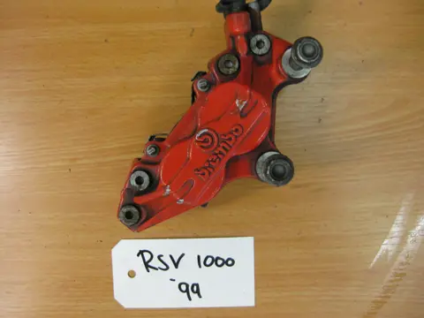 REMKLAUW RECHTS VOOR Aprilia RSV 1000 1998 - 2000
