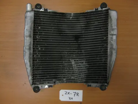 RADIATEUR Kawasaki ZX 7 R 1996 - 2002