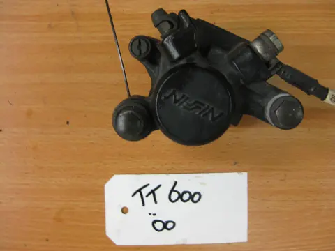 ACHTER REMKLAUW Triumph TT 600 2002 - 2003