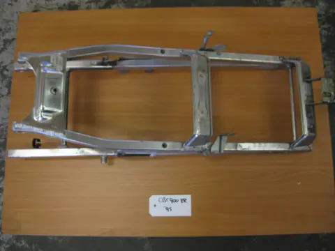 ACHTER SUBFRAME Honda CBR 900 RR 1994 - 1995