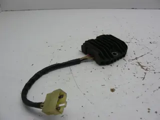 Regulator rectifier  Yamaha FAZER 600 2001 - 2003