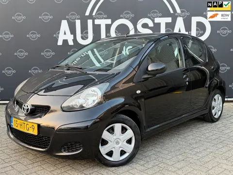 Toyota Aygo 1.0-12V Comfort NL-Auto/2e Eigenaar/NAP/APK/Airco