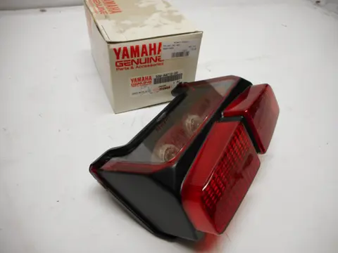ACHTER LICHT Yamaha FAZER 600 1998 - 2000