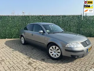 Volkswagen Passat 1.8 Turbo Trendline