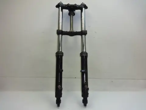 VOORPOTEN COMPLEET Suzuki GSX 550 EF 1982 - 1989