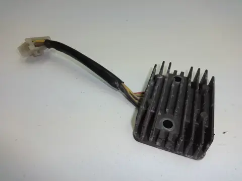 SPANNINGSREGELAAR Kawasaki ZZR 250 1990 - 1996
