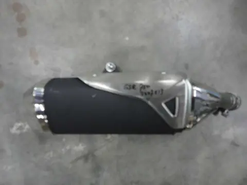 UITLAAT Suzuki GSR 750 2011 - 2016 / 2011 - 2016