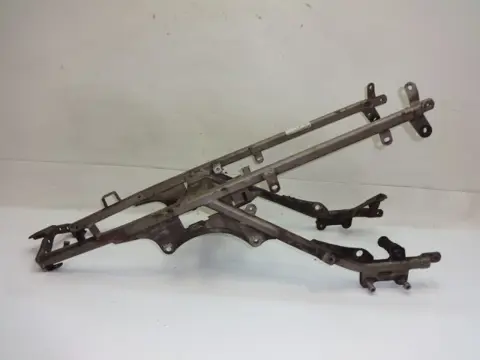ACHTER SUBFRAME Aprilia Pegaso 1992 - 2005