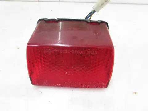 ACHTER LICHT Yamaha FZ 750 1985 - 1991