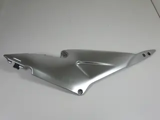 RECHTER ZIJKUIP KLEIN Aprilia RSV 1000 1998 - 2000