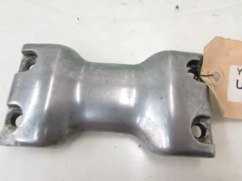 VOORSPATBORD Yamaha XJ 700 1985 - 1990