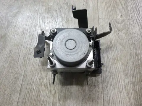 ABS POMP BMW R 1200 S 2006 - 2008