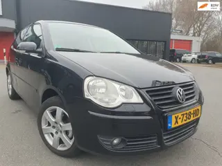 Volkswagen Polo 1.2 12V Trendline | Airco | Cruise | Parkeersensoren | Nwe Distributie