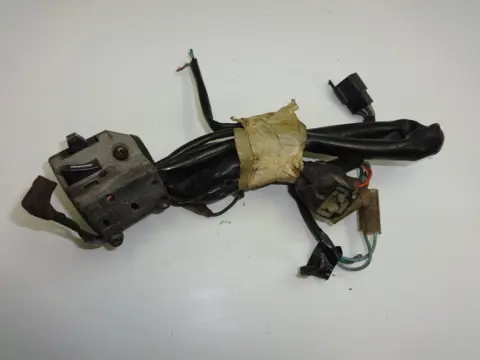 STUURSCHAKELAAR LINKS Honda VT 500 1983 - 1986