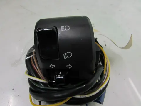 STUURSCHAKELAAR LINKS Yamaha YZF R1 2000 - 2001
