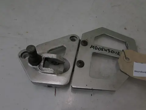 RECHTER SCHETSPLAAT Suzuki GSX 400 X Impulse 1986 - 1989
