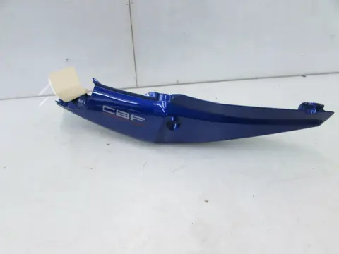 RECHTER ACHTERKANT Honda CBF 600 2004 - 2007