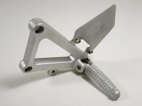 LINKER SCHETSPLAAT Ducati 750 SS Supersport 2000 - 2004