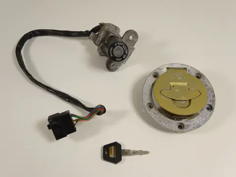 SLOTENSET Ducati 748 1996 - 2002