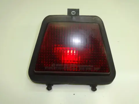ACHTER LICHT Honda VF 1000 F 1984 - 1988